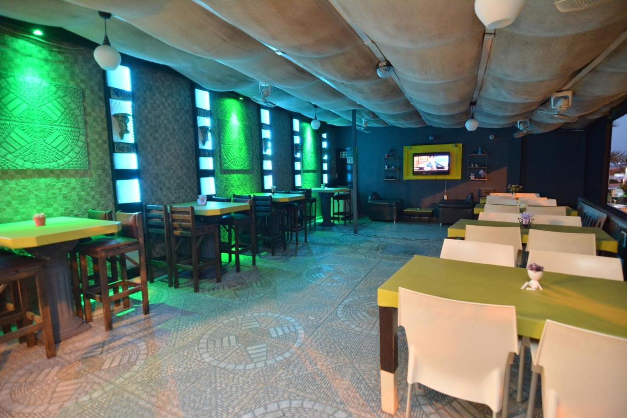 Rose Garden Apart Hotel 阿拉尼亚 外观 照片