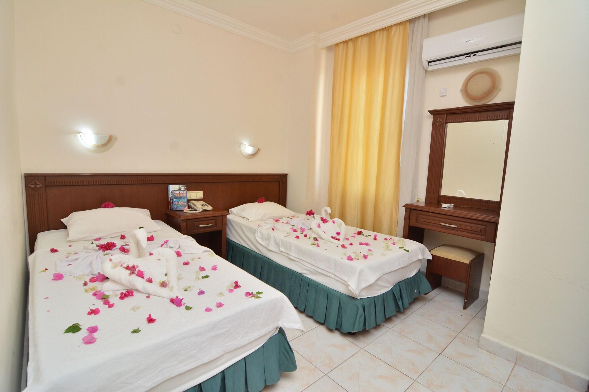Rose Garden Apart Hotel 阿拉尼亚 外观 照片